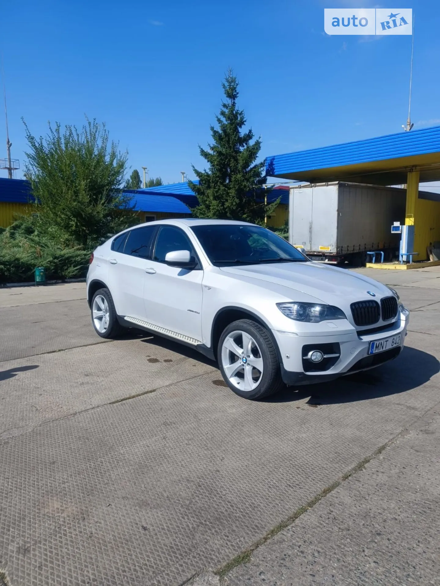 2011 BMW X6 - мініатюра 3