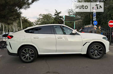 Внедорожник / Кроссовер BMW X6 2021 в Одессе