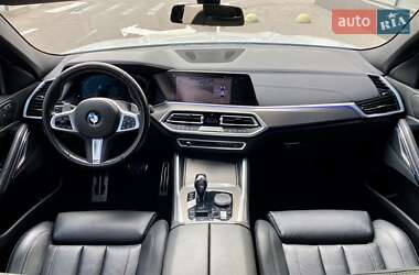 Внедорожник / Кроссовер BMW X6 2020 в 