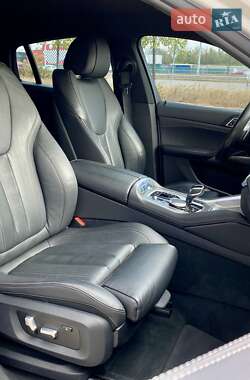 Внедорожник / Кроссовер BMW X6 2020 в 