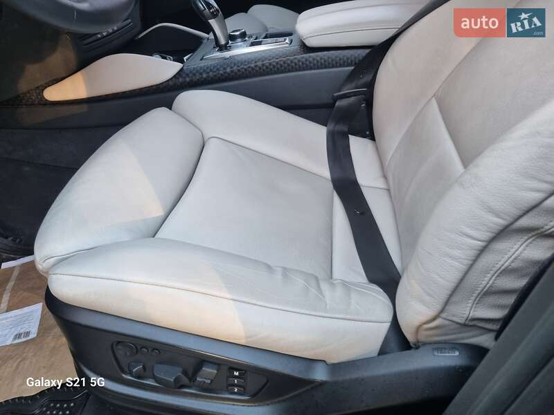 Внедорожник / Кроссовер BMW X6 2011 в Ровно