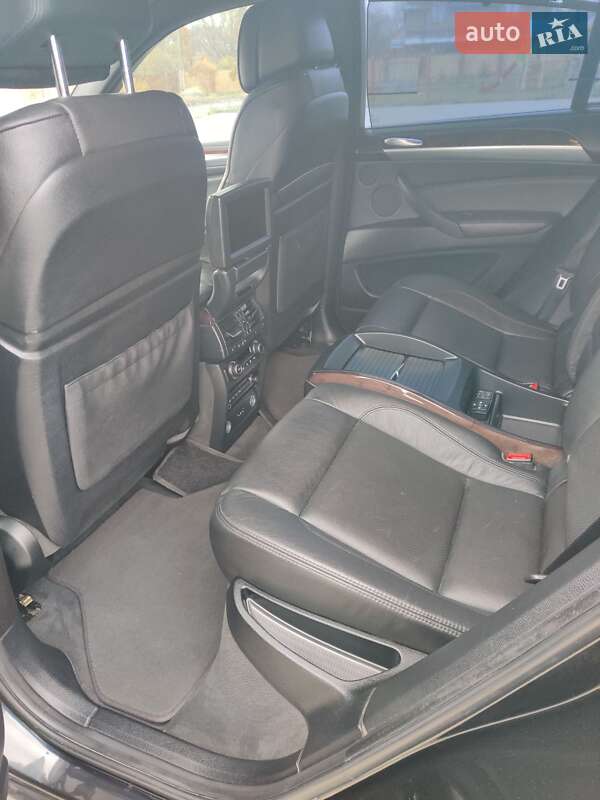Позашляховик / Кросовер BMW X6 2008 в Сумах