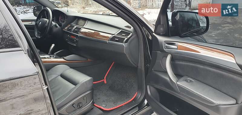 Внедорожник / Кроссовер BMW X6 2012 в Полтаве