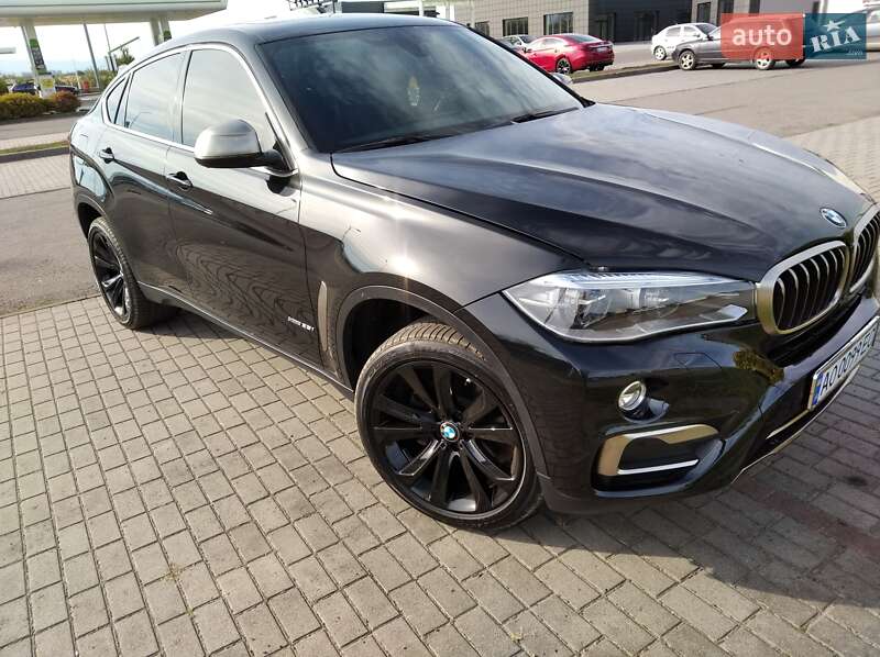 Позашляховик / Кросовер BMW X6 2017 в Тячеві