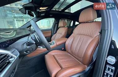 Внедорожник / Кроссовер BMW X6 2024 в Киеве