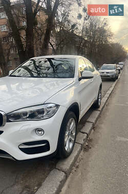 Позашляховик / Кросовер BMW X6 2014 в 