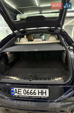 Внедорожник / Кроссовер BMW X6 2022 в 