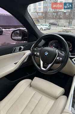 Внедорожник / Кроссовер BMW X6 2020 в 