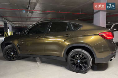 Внедорожник / Кроссовер BMW X6 2016 в Киеве