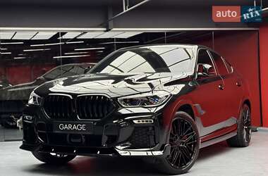 Позашляховик / Кросовер BMW X6 2021 в 