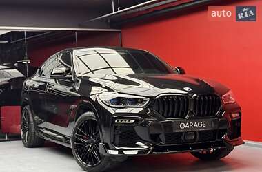 Позашляховик / Кросовер BMW X6 2021 в 