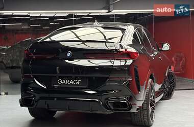 Позашляховик / Кросовер BMW X6 2021 в 