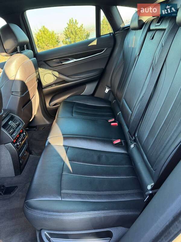 Позашляховик / Кросовер BMW X6 2016 в Одесі