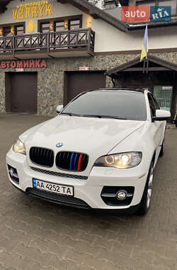 Внедорожник / Кроссовер BMW X6 2011 в 
