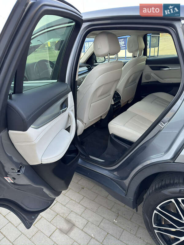 Позашляховик / Кросовер BMW X6 2016 в Одесі