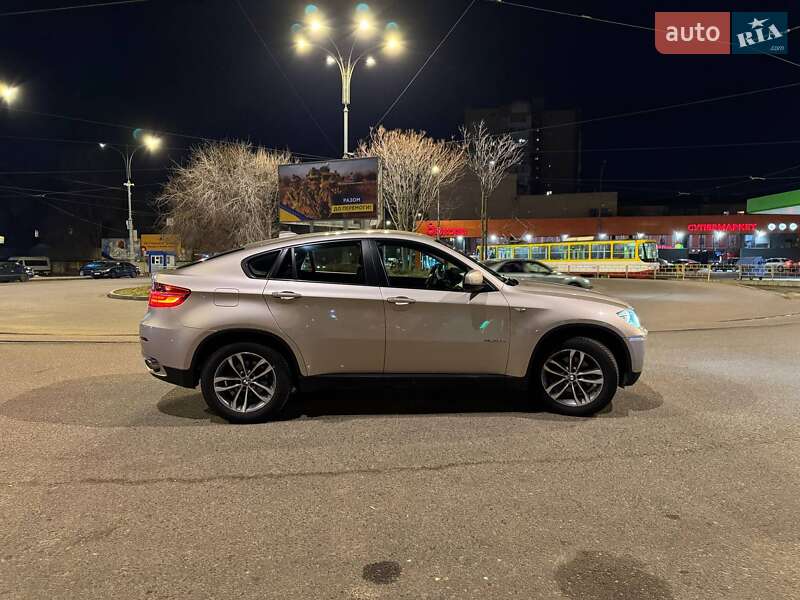Внедорожник / Кроссовер BMW X6 2014 в Одессе