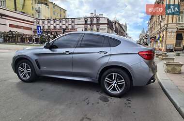 Позашляховик / Кросовер BMW X6 2017 в 