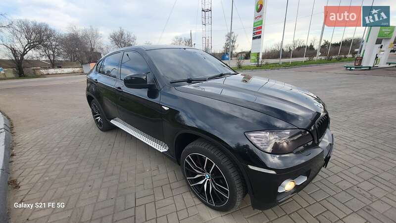 Внедорожник / Кроссовер BMW X6 2008 в Березанке