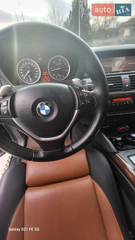 Внедорожник / Кроссовер BMW X6 2008 в Березанке