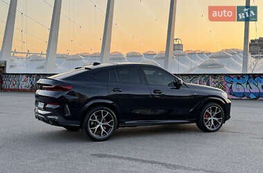 Позашляховик / Кросовер BMW X6 2022 в 