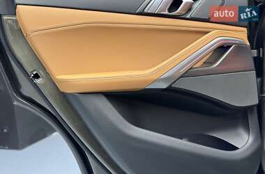 Внедорожник / Кроссовер BMW X6 2021 в 