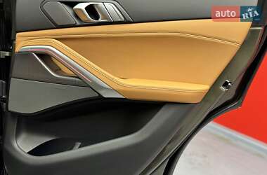 Внедорожник / Кроссовер BMW X6 2021 в 