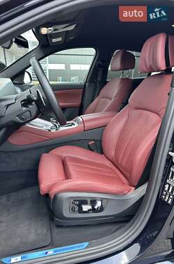 Внедорожник / Кроссовер BMW X6 2021 в 