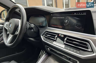 Позашляховик / Кросовер BMW X6 2022 в 