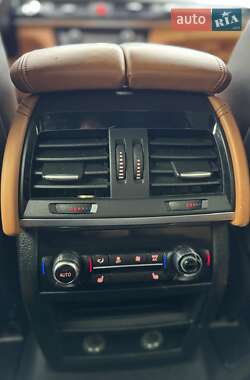 Внедорожник / Кроссовер BMW X6 2015 в 