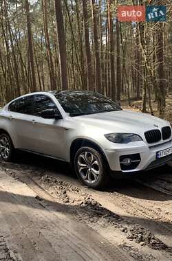 Позашляховик / Кросовер BMW X6 2011 в 