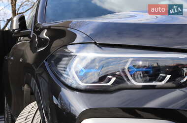 Позашляховик / Кросовер BMW X6 2022 в 