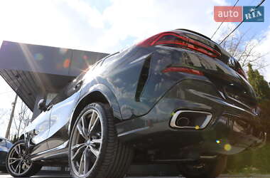 Позашляховик / Кросовер BMW X6 2022 в 