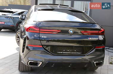 Позашляховик / Кросовер BMW X6 2022 в 