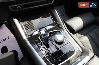 Позашляховик / Кросовер BMW X6 2022 в 