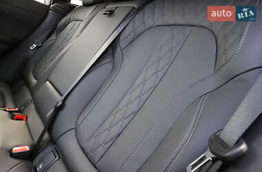 Позашляховик / Кросовер BMW X6 2022 в 