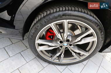 Позашляховик / Кросовер BMW X6 2022 в 