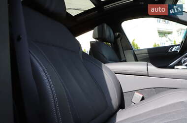 Позашляховик / Кросовер BMW X6 2022 в 