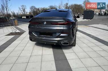 Внедорожник / Кроссовер BMW X6 2020 в 