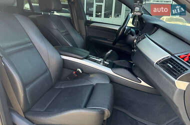 Позашляховик / Кросовер BMW X6 2011 в 
