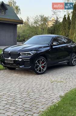 Позашляховик / Кросовер BMW X6 2022 в 