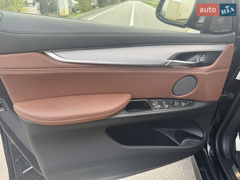 Внедорожник / Кроссовер BMW X6 2018 в Киеве