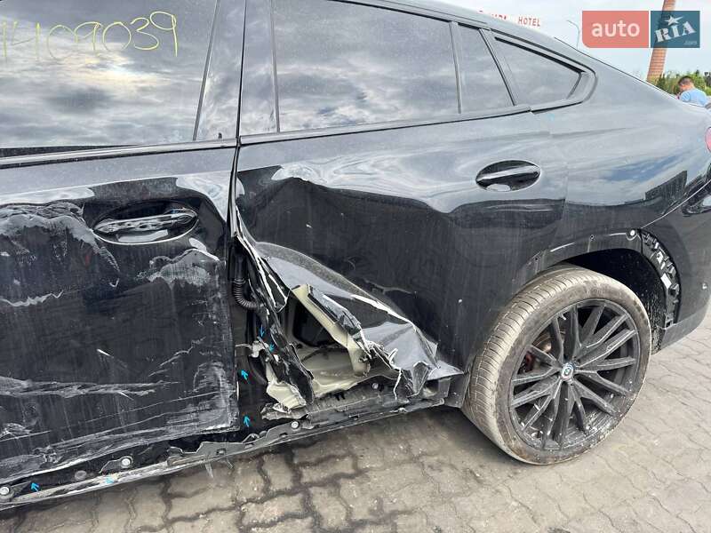 Позашляховик / Кросовер BMW X6 2022 в Львові