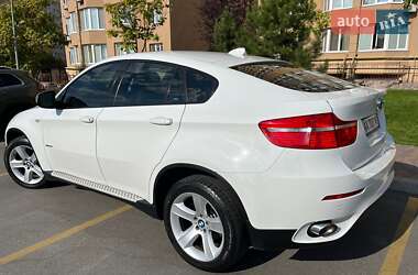 Позашляховик / Кросовер BMW X6 2010 в 