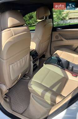 Позашляховик / Кросовер BMW X6 2010 в 