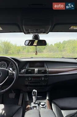 Позашляховик / Кросовер BMW X6 2008 в 