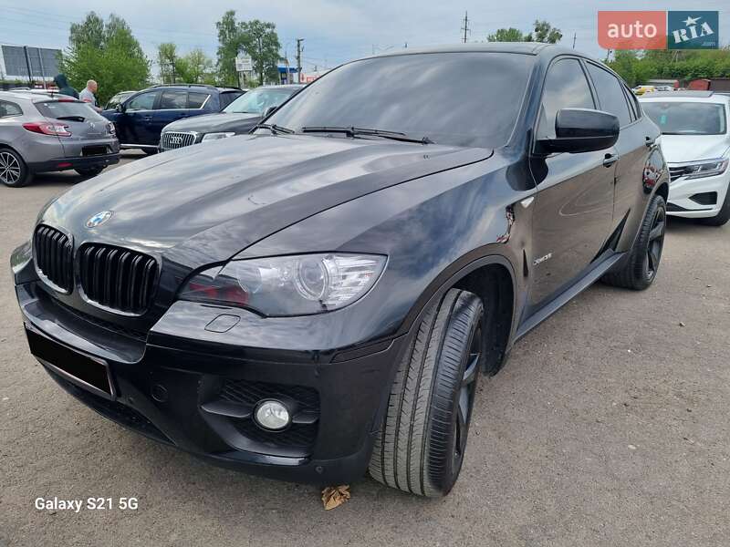 Внедорожник / Кроссовер BMW X6 2011 в Ровно