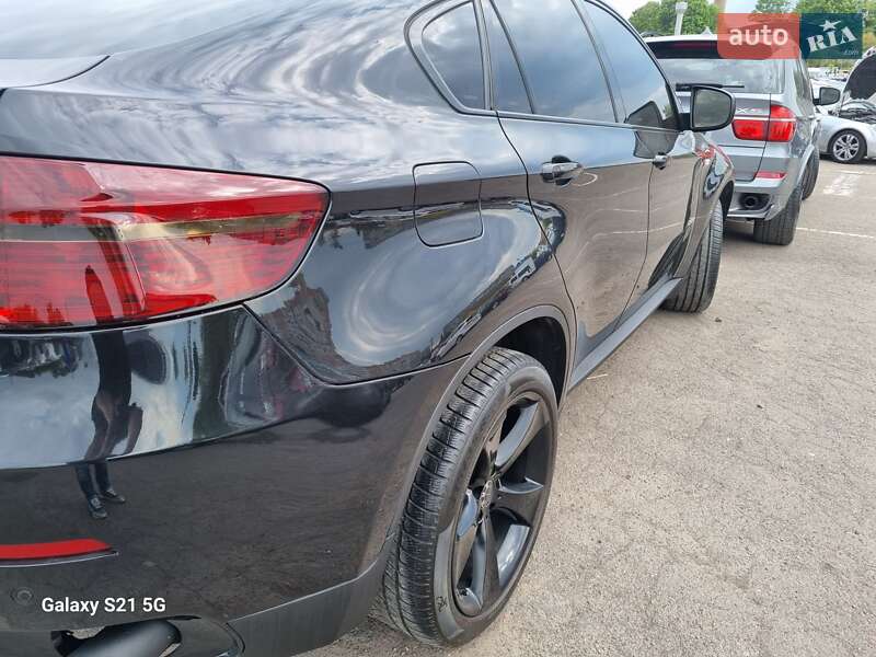 Внедорожник / Кроссовер BMW X6 2011 в Ровно