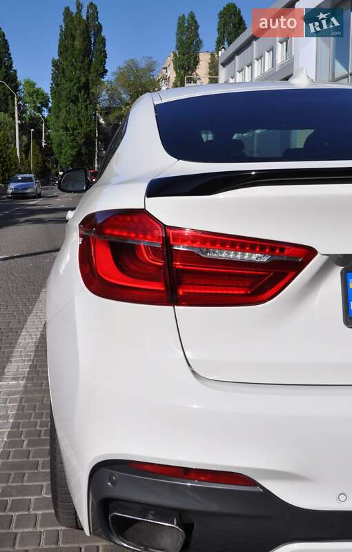 Внедорожник / Кроссовер BMW X6 2018 в Одессе