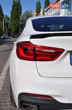 Внедорожник / Кроссовер BMW X6 2018 в 
