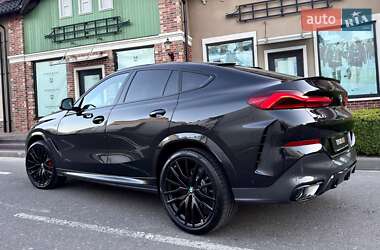 Позашляховик / Кросовер BMW X6 2024 в 